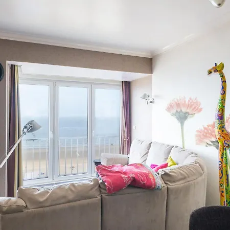 On The 7th Floor With Sea View *